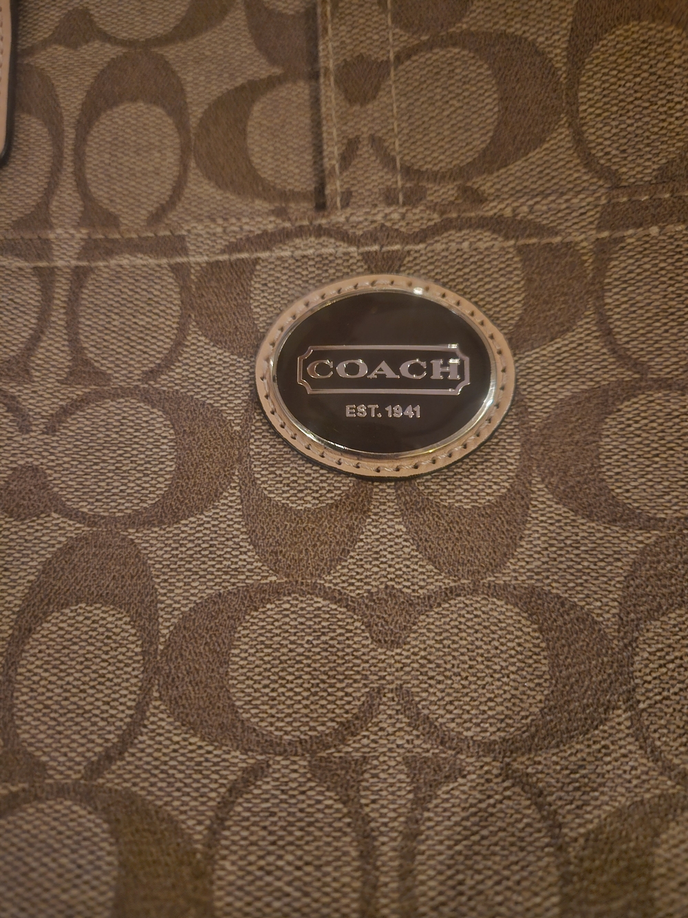 COACH Peyton Signature Heritage Tote Timeless Khaki/Tan - Picture 4 of 6